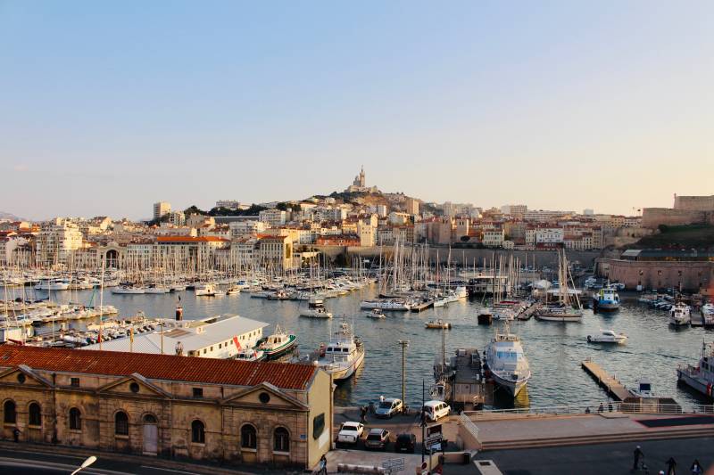 Victime d’abus de biens sociaux à Marseille : comment s’en sortir ?